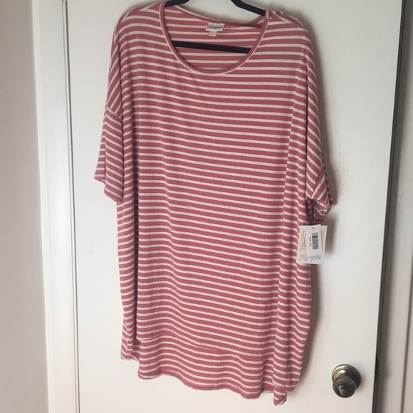LuLaRoe Tops - Lularoe 🦄 striped Irma